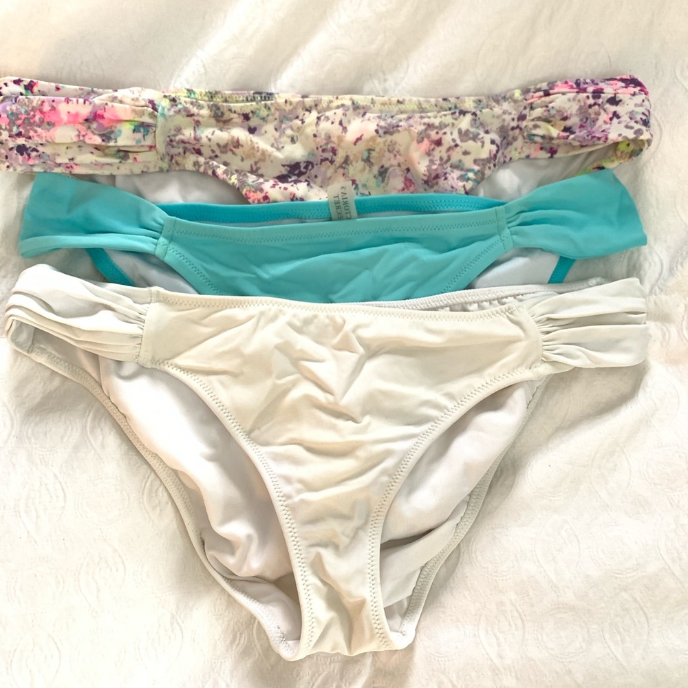 Bikini bottoms